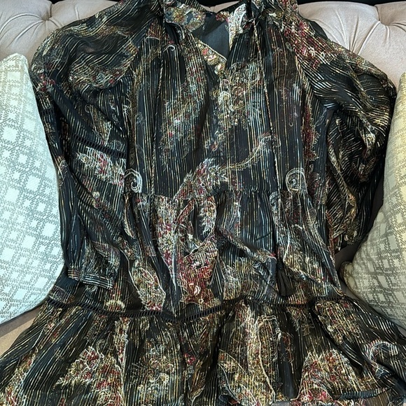 River Island Dresses & Skirts - River island black and gold summer dress in size 10